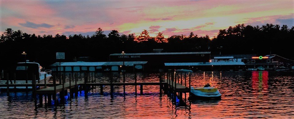 Lake Winnipesaukee Info | Lakes Region New Hampshire Information –  NH Vacation Attractions, Dining, Lodging, Boating, Beaches, Fishing, Hiking, Snowmobiling